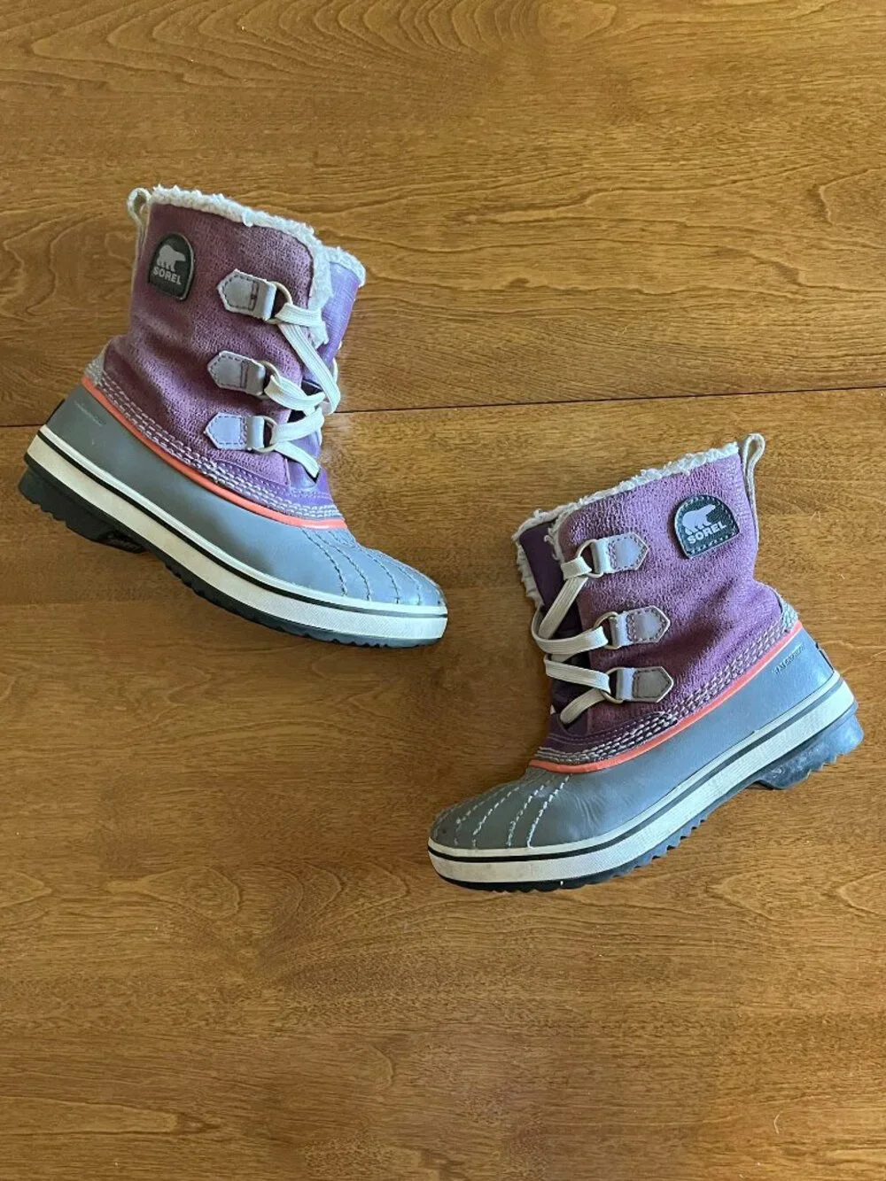 Sorel purple cozy winter boots 1